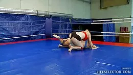 Nghịch ngợm nữ phin  ...