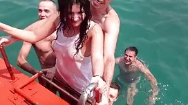 Da Đen, da phim xet  ...