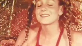 Cô gái tóc xet nhat  ...