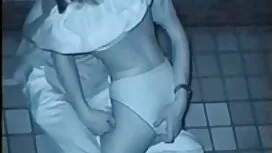 Khỏa thân Karis Bằng ...
