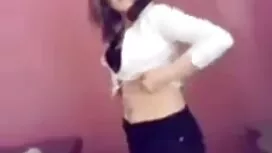 Bạn gái của tôi, cô  ...